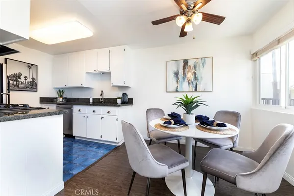 $716,000 | 1720 Ardmore Avenue, Unit 212, Hermosa Beach, CA 90254
