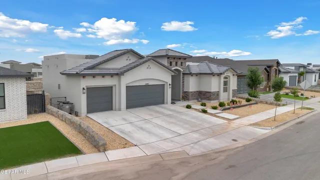 $565,000 | 14405 Tierra Campeon Avenue, El Paso, TX 79938