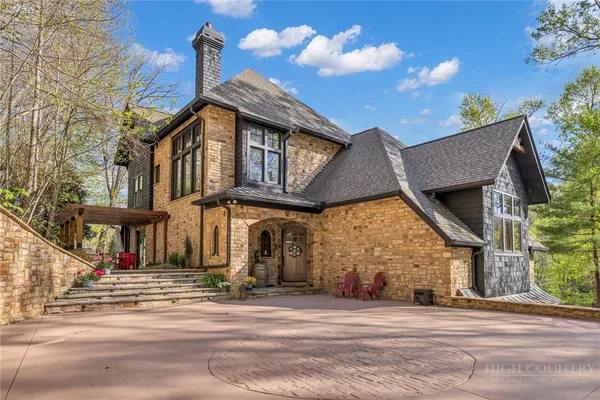 $2,695,000 | 148 Hardwood Hill Drive, West Jefferson, NC 28694