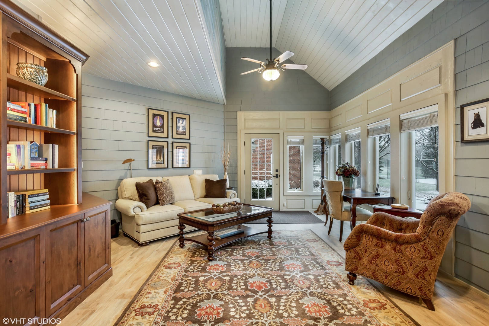33W870 Fletcher Road St. Charles, IL 60174 - Photo 10 of 56