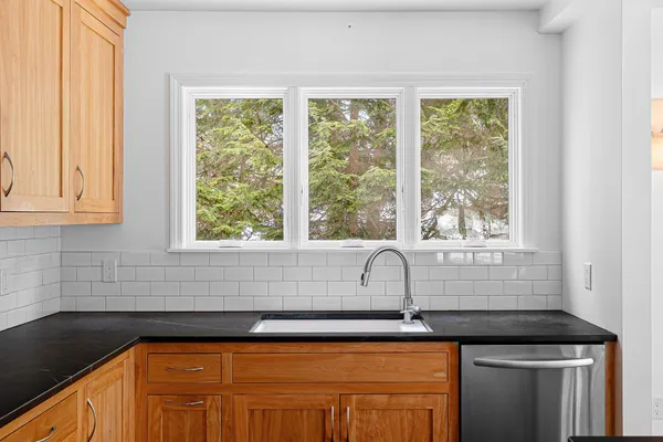 $1,350,000 | 4210 Harbor Road, Shelburne, VT 05482