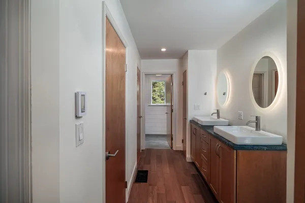 $1,350,000 | 4210 Harbor Road, Shelburne, VT 05482