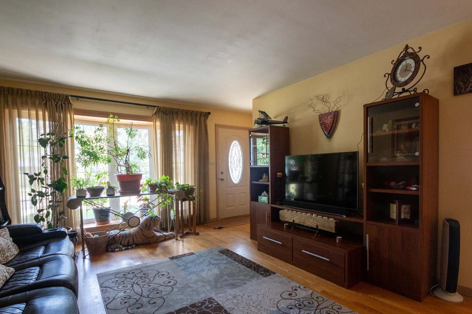 4010 Fern Avenue Lyons, IL 60534 - Photo 3 of 10