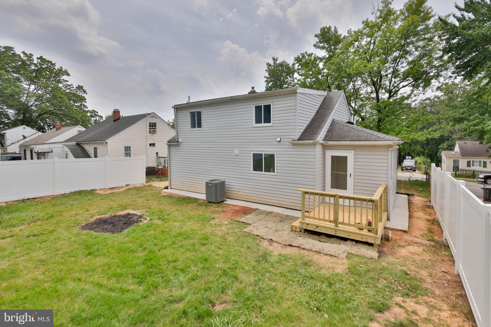 7712 Emerson Road Hyattsville, MD 20784 - Photo 47 of 53 Gallery Image 47