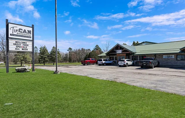 $309,990 | 1048 58th Road, Union Grove, WI 53182