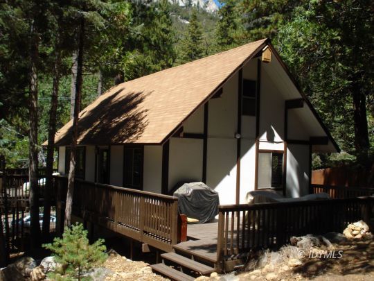 24690 Fern Valley Road Idyllwild, CA 92549 - Photo 3 of 16 Rear elevation
