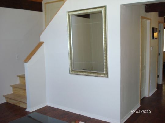 24690 Fern Valley Road Idyllwild, CA 92549 - Photo 10 of 16 Stairway entrance