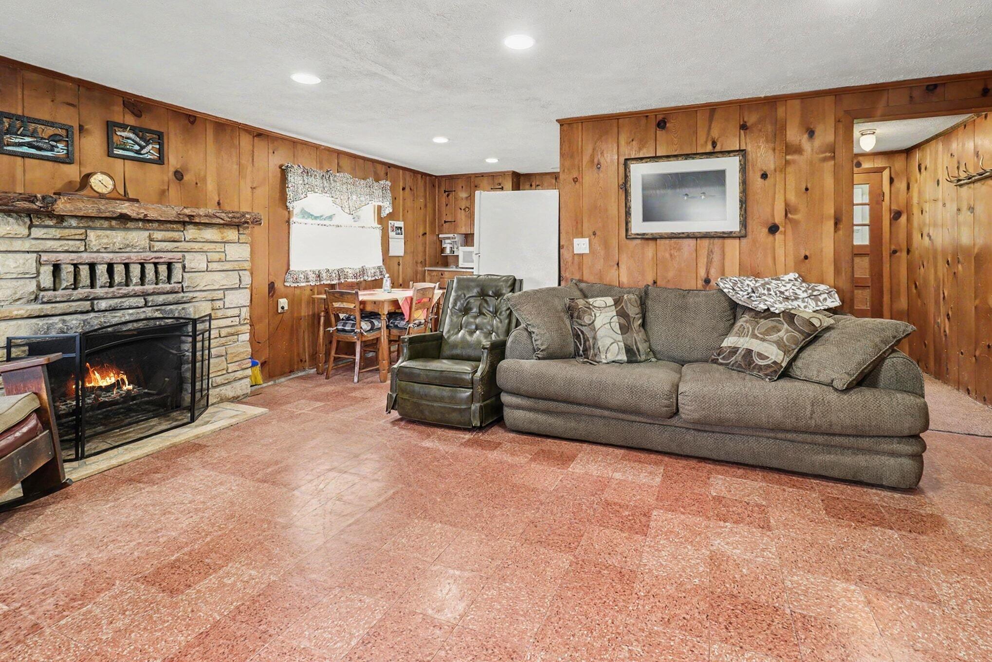 13484 West McBride Road Coral, MI 49322 - Photo 6 of 15 010_file_6531
