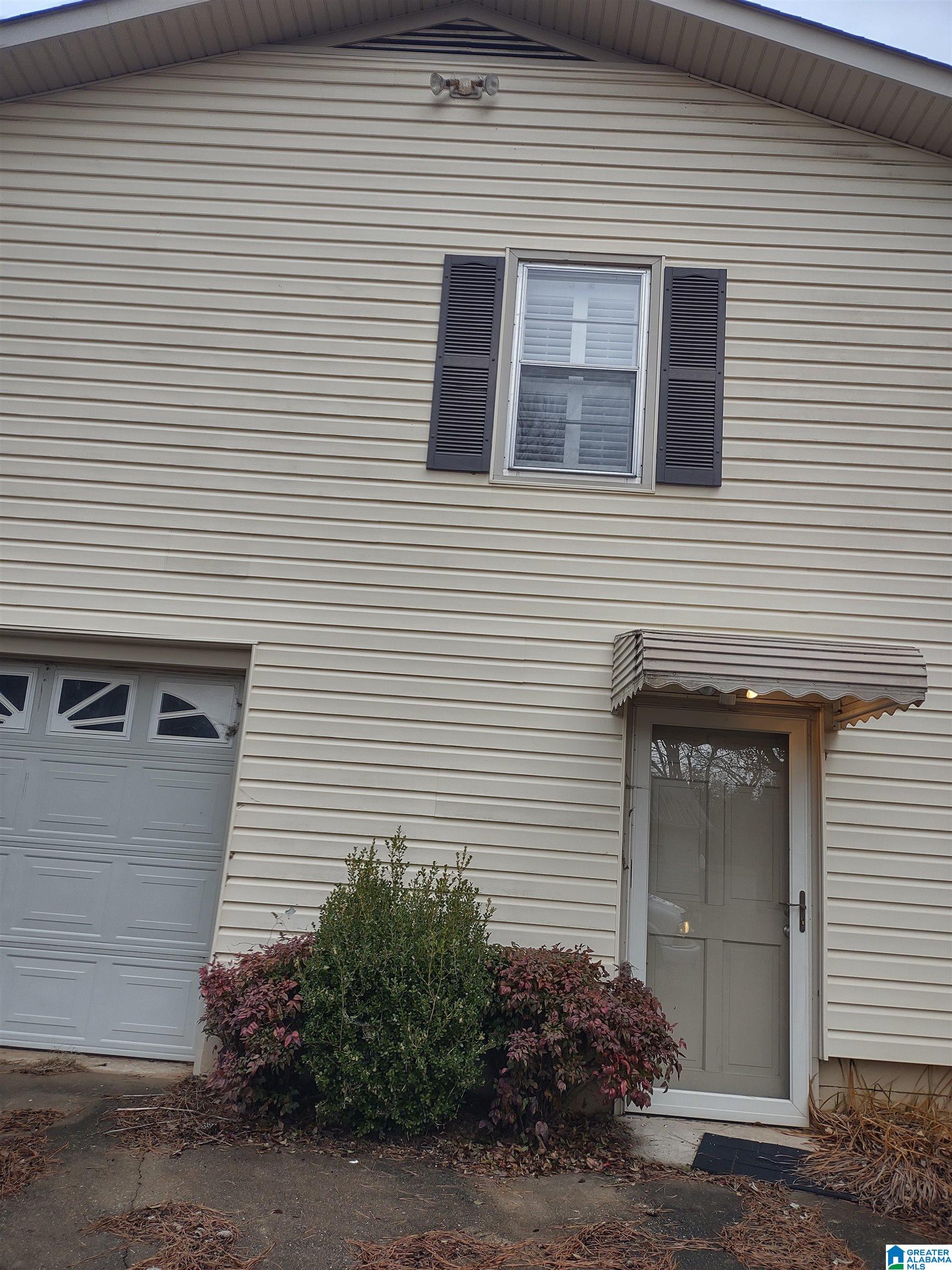 1309 Conger Road Anniston, AL 36207 - Photo 7 of 31