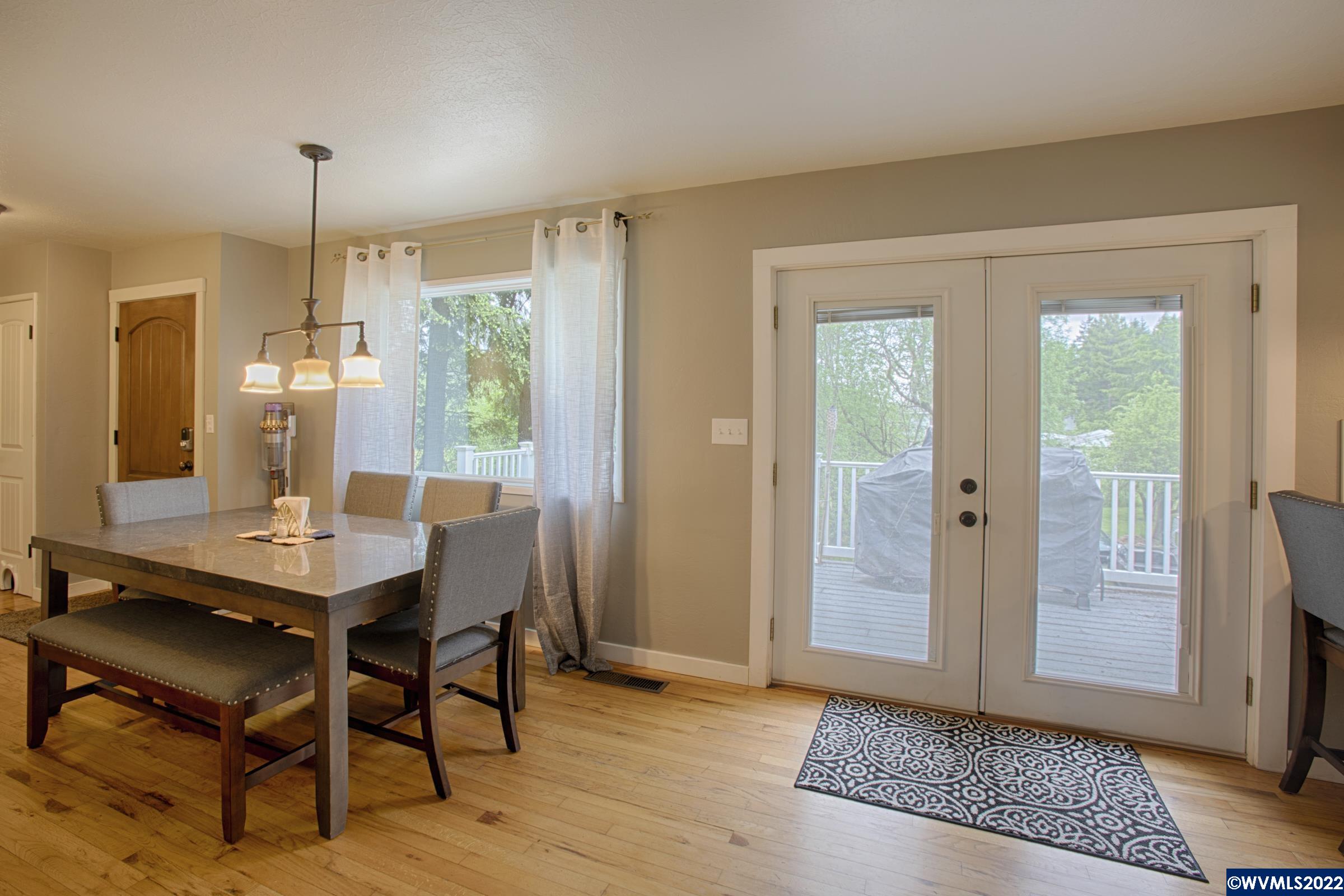 940 Perrydale Road Dallas, OR 97338 - Photo 9 of 29