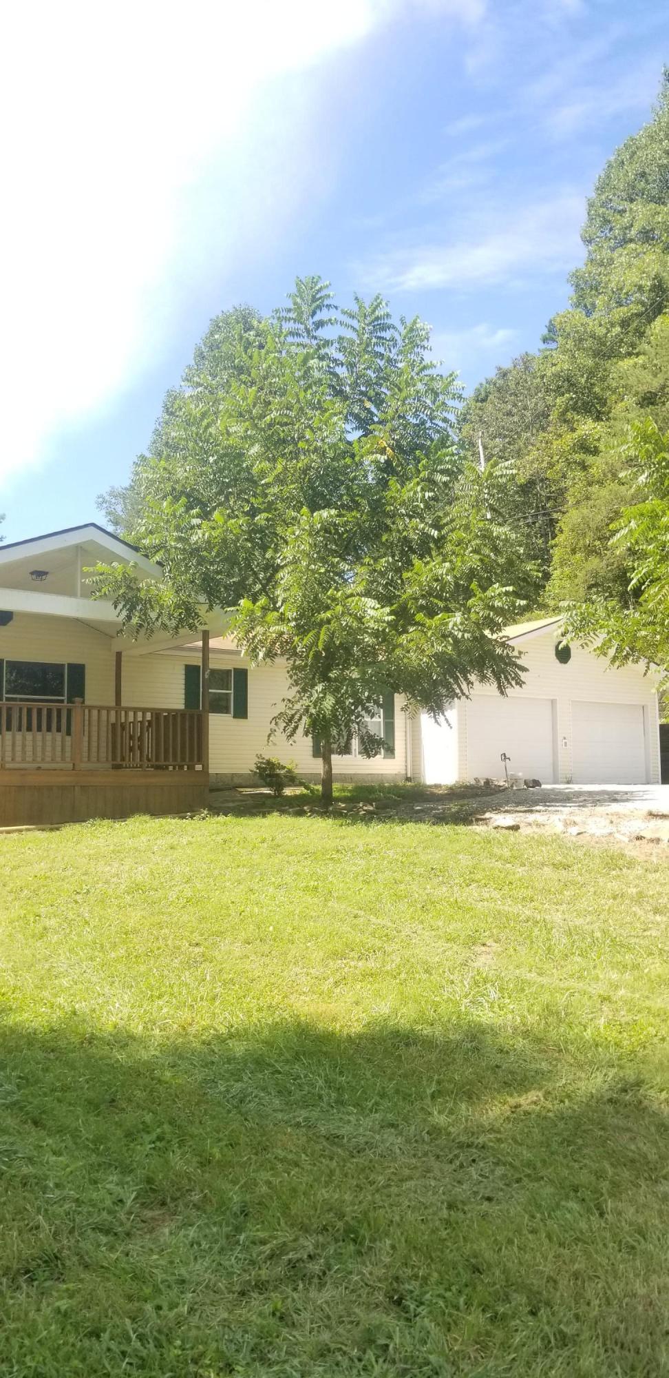 215 Drum Road Somerset, KY 42501 - Photo 3 of 13 20200905_125638