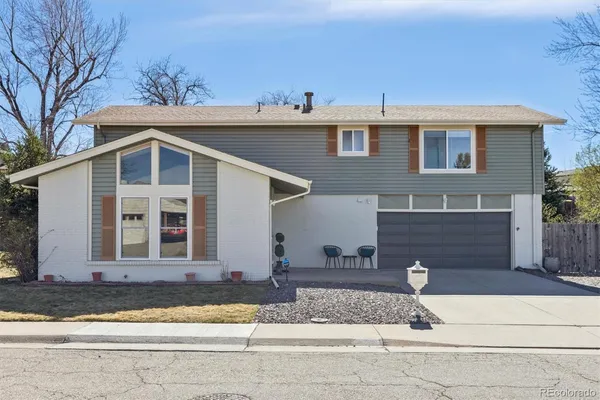 $800,000 | 7872 Everett Way, Arvada, CO 80005