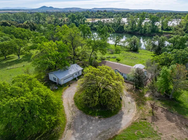 $899,000 | 22080 Forbes Way, Red Bluff, CA 96080