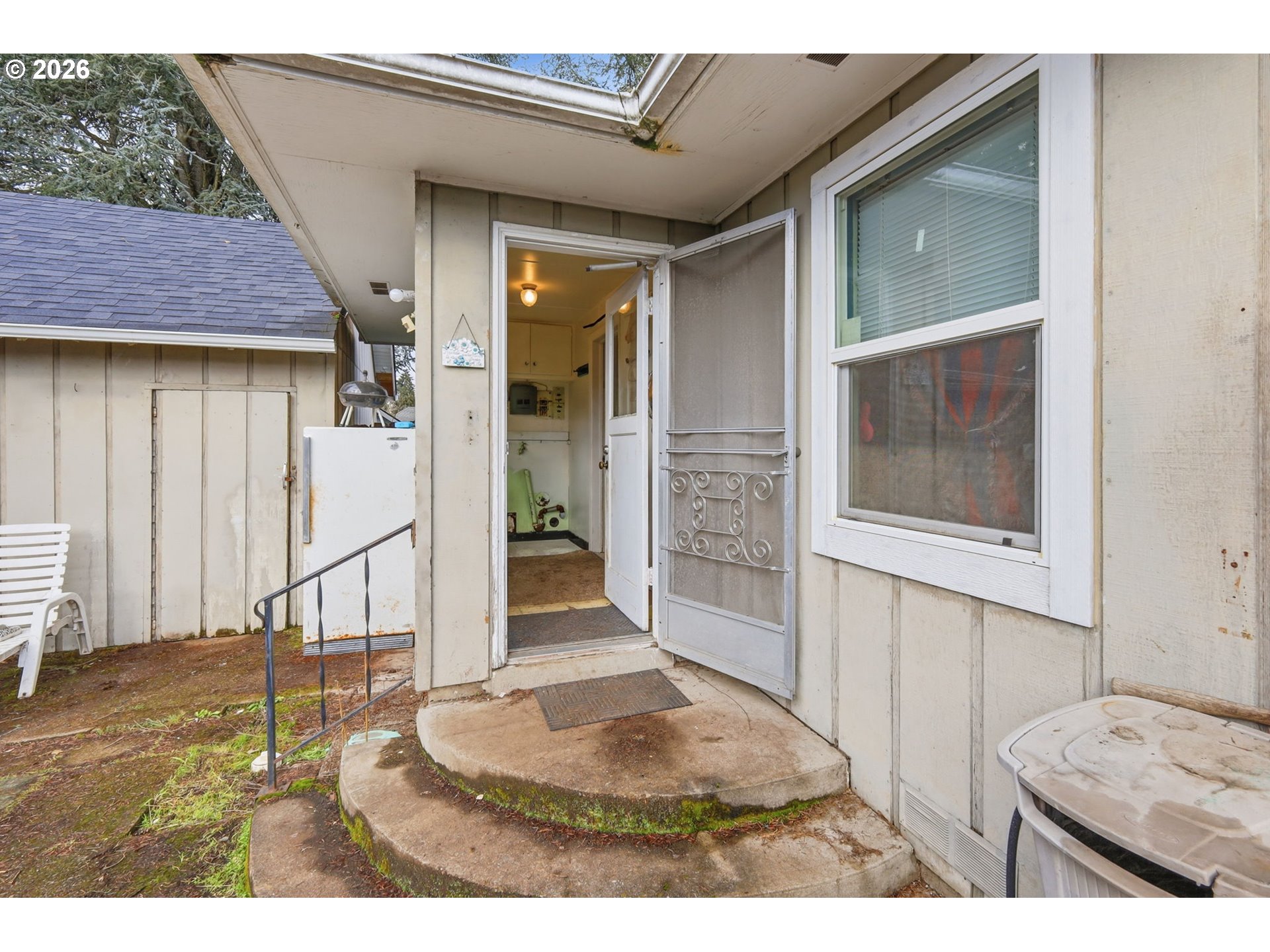 1012 7th Street Springfield, OR 97477 - Photo 4 of 39