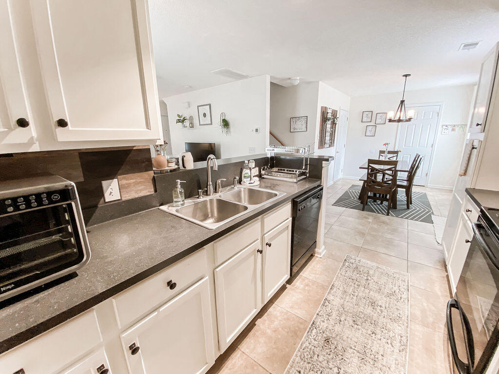 1131 Deerberry Road Hanahan, SC 29410 - Photo 15 of 48 Bo.PereaHouse-22