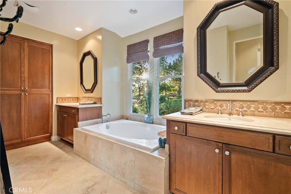 2438 Battering Rock Road Templeton, CA 93465 - Photo 22 of 60