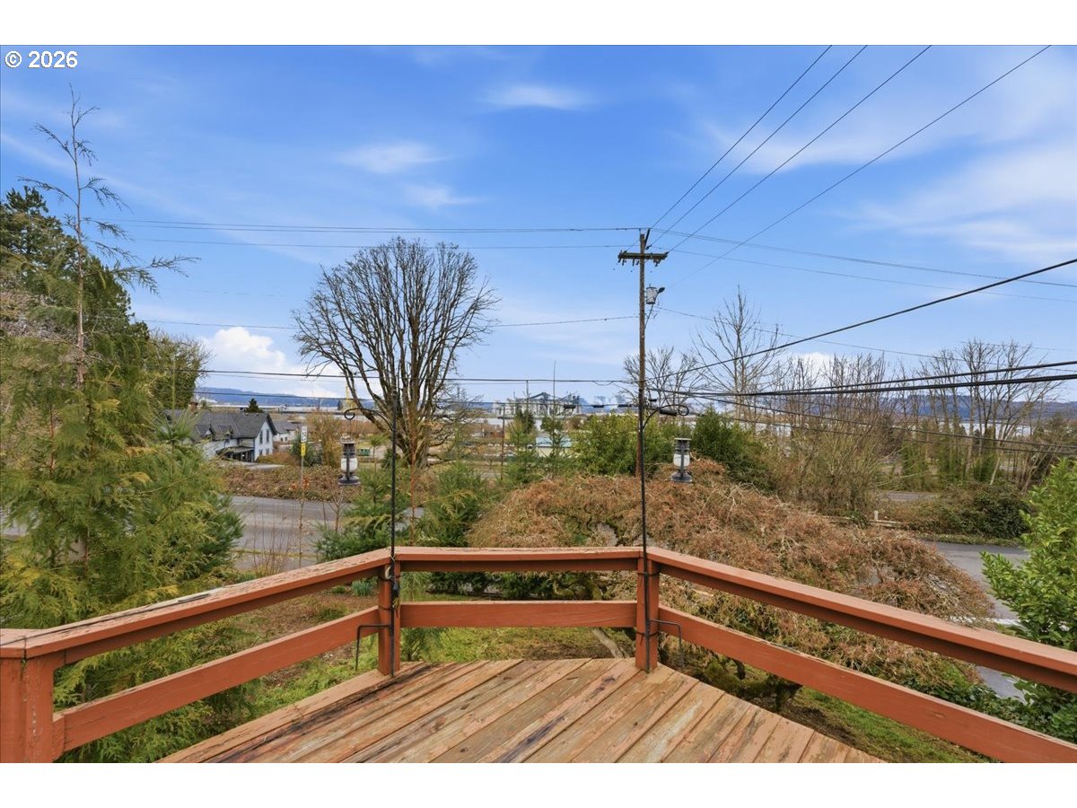 706 West B Street Rainier, OR 97048 - Photo 34 of 47