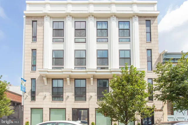 a large building with a lot of windows