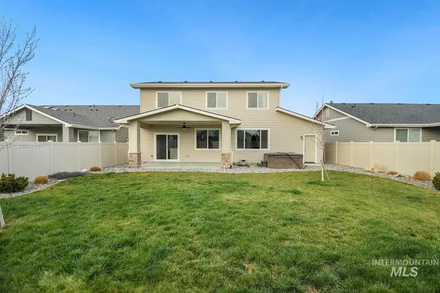 $579,900 | 5771 West Daphne Drive, Meridian, ID 83646