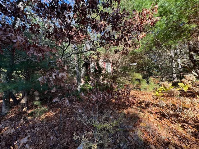 $249,000 | 60 Richards Lane, Barnstable, MA 02632