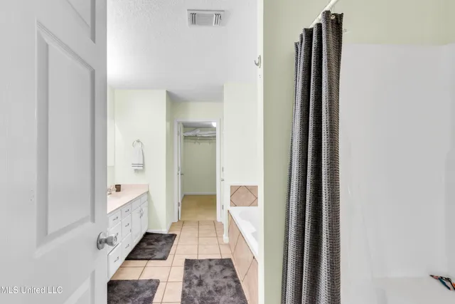 $350,000 | 1405 Rue Versailles, Gautier, MS 39553