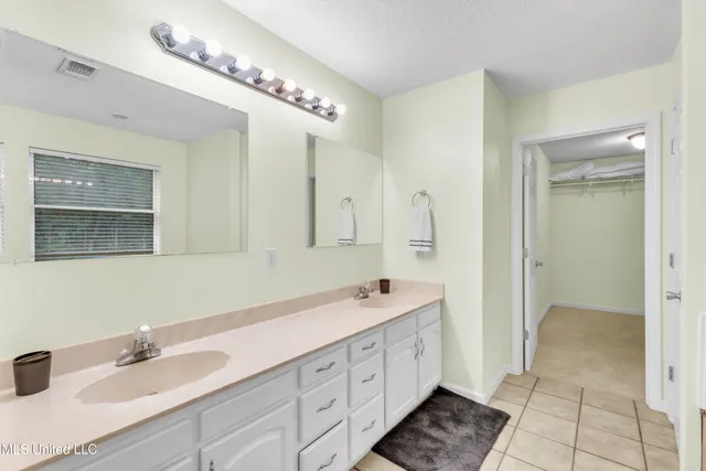 $350,000 | 1405 Rue Versailles, Gautier, MS 39553