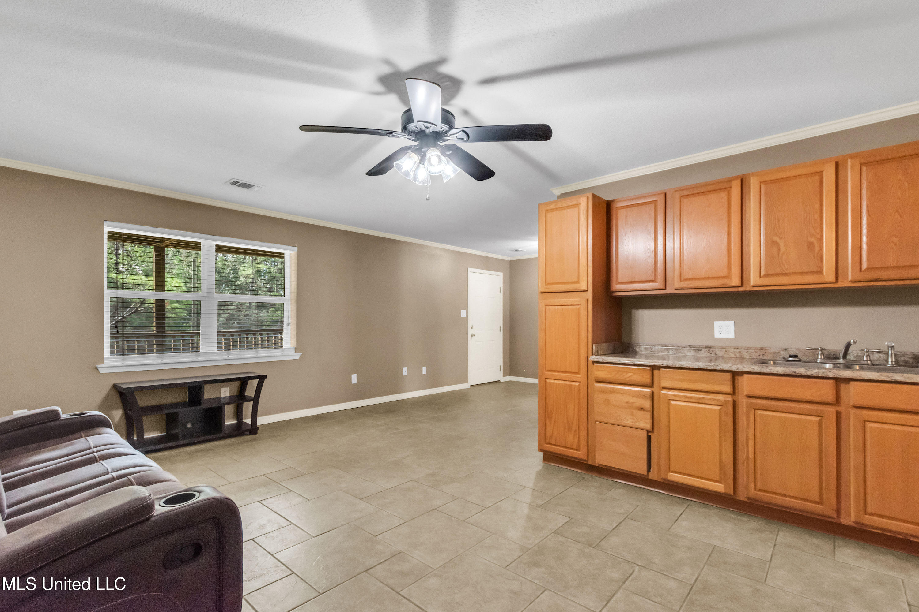 1405 Rue Versailles Gautier, MS 39553 - Photo 30 of 46 Bradshaw 73