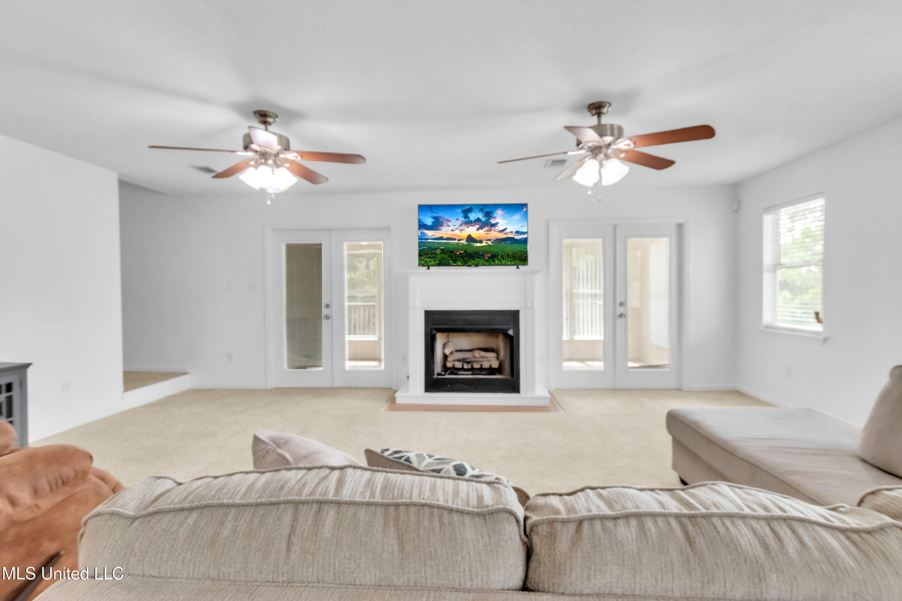 1405 Rue Versailles Gautier, MS 39553 - Photo 9 of 46 Bradshaw 268