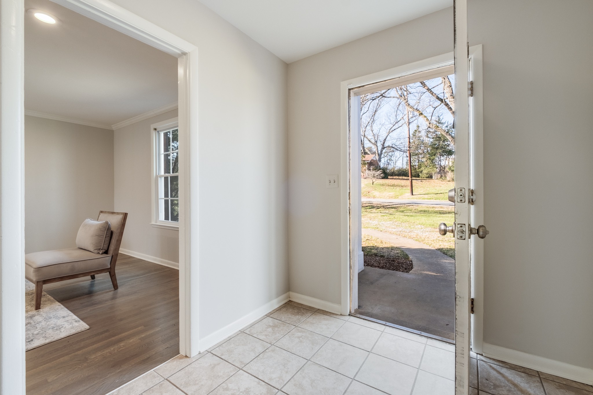 58 Vaughns Gap Road Nashville, TN 37205 - Photo 3 of 28 Gallery Image 3