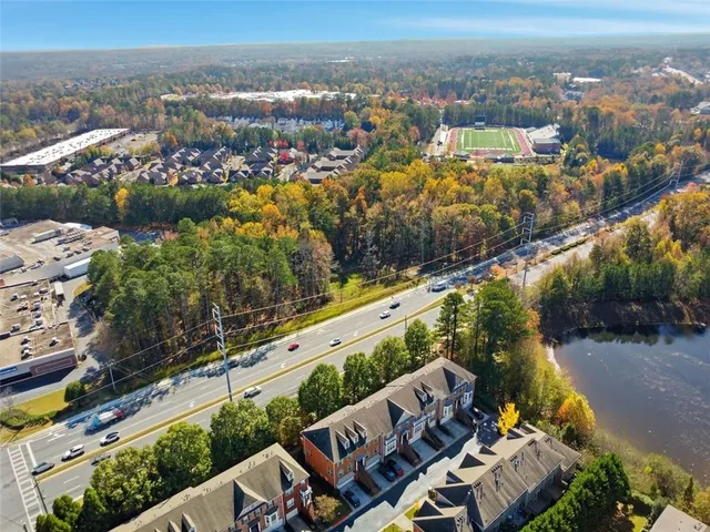 a picture of a bench