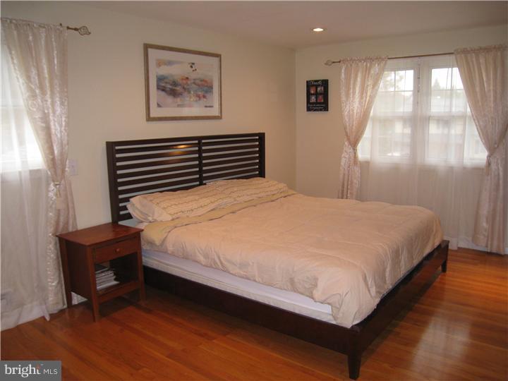 136 Kipling Road Cherry Hill, NJ 08003 - Photo 10 of 25 Master Bedroom
