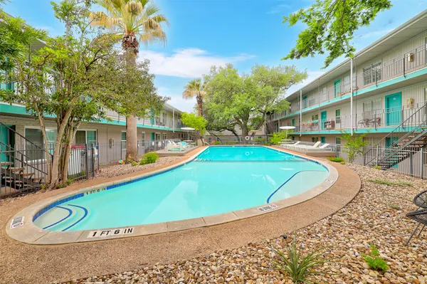 $299,000 | 300 Crockett Street, Unit 114, Austin, TX 78704