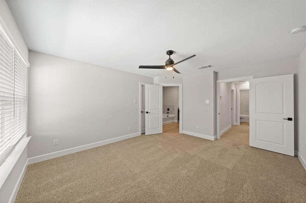 809 Princeton Hts Boulevard Princeton, TX 75407 - Photo 4 of 10 wooden floor in an empty room