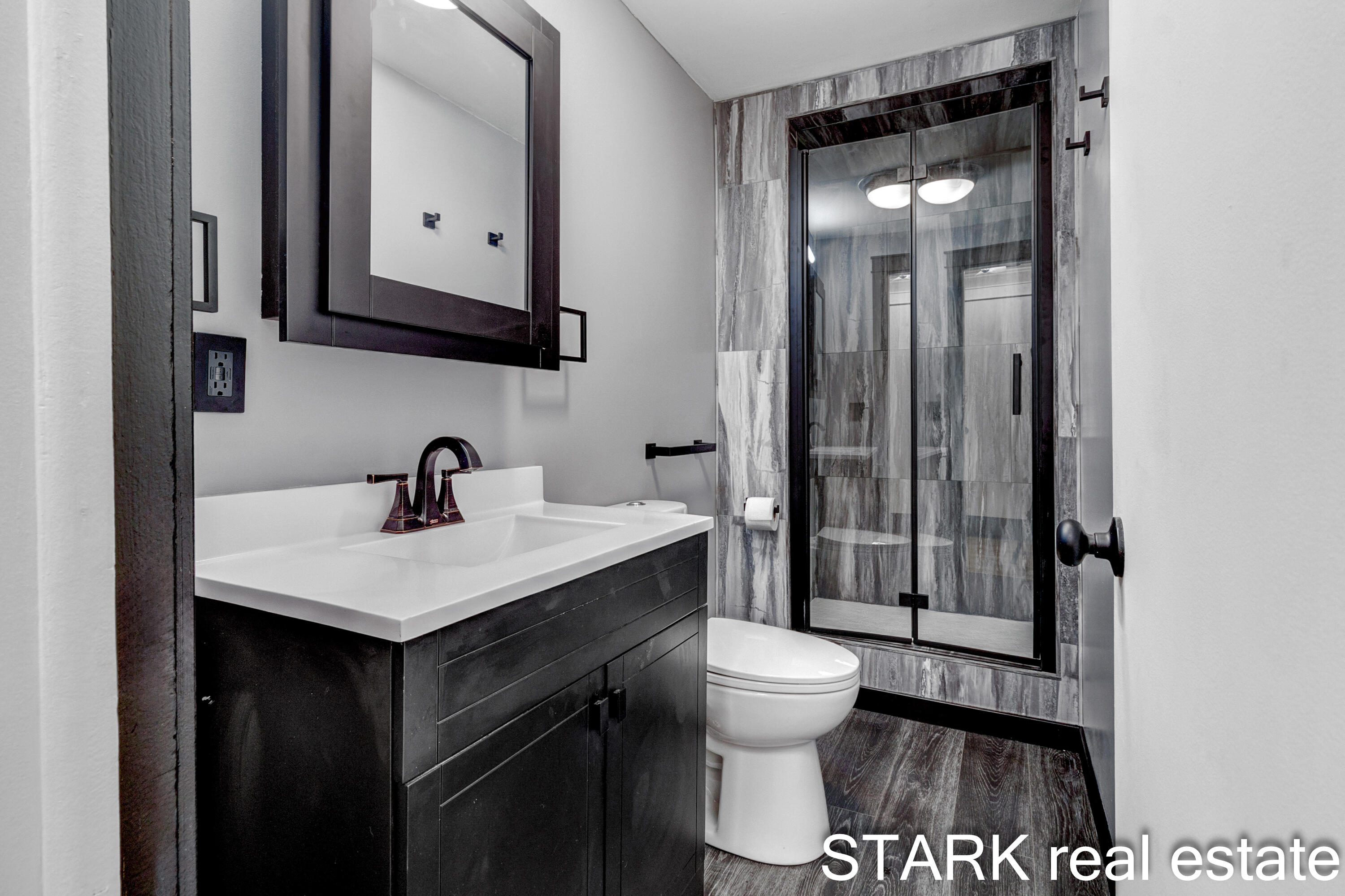 2590 Holton Road Muskegon, MI 49445 - Photo 19 of 50 Rob Stark - 2590 Holton Road-19