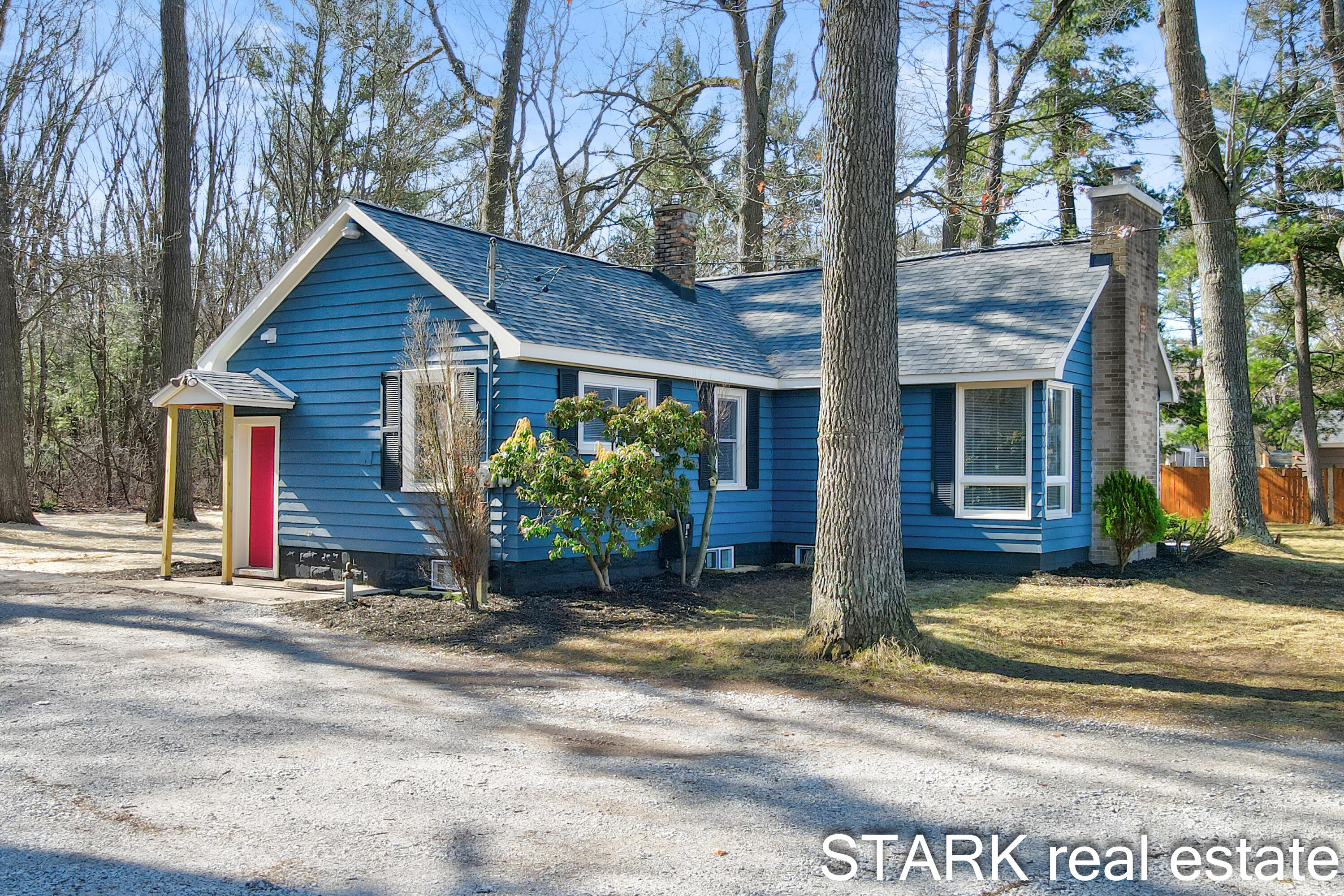 2590 Holton Road Muskegon, MI 49445 - Photo 2 of 50 Rob Stark - 2590 Holton Road-2