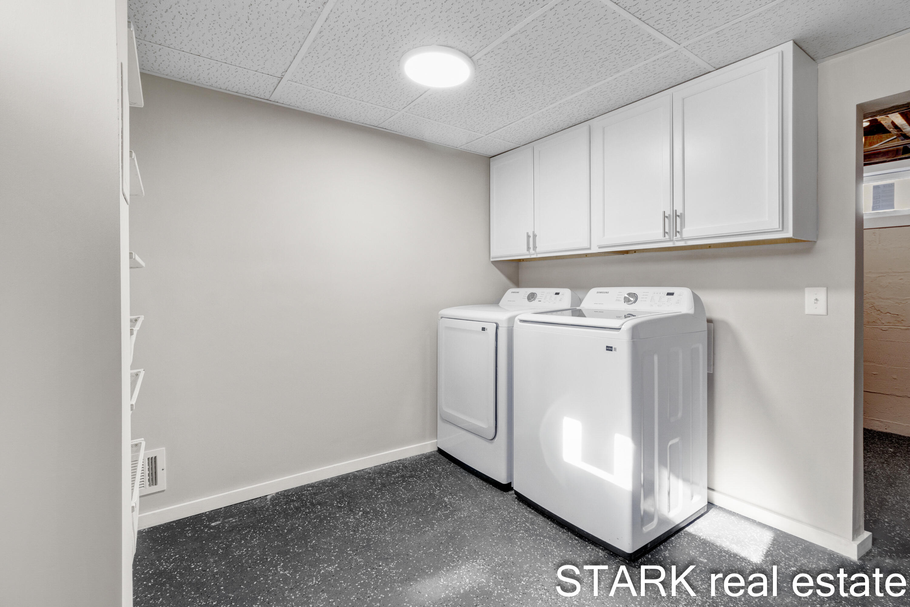 2590 Holton Road Muskegon, MI 49445 - Photo 32 of 50 Rob Stark - 2590 Holton Road-32