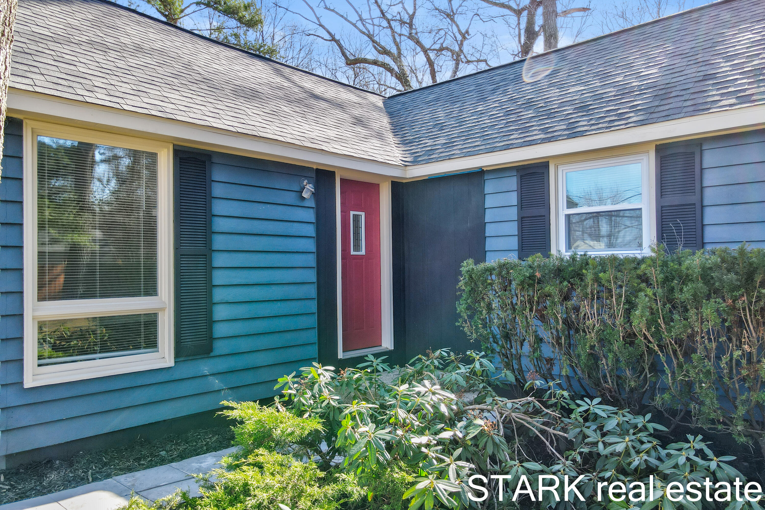 2590 Holton Road Muskegon, MI 49445 - Photo 4 of 50 Rob Stark - 2590 Holton Road-4