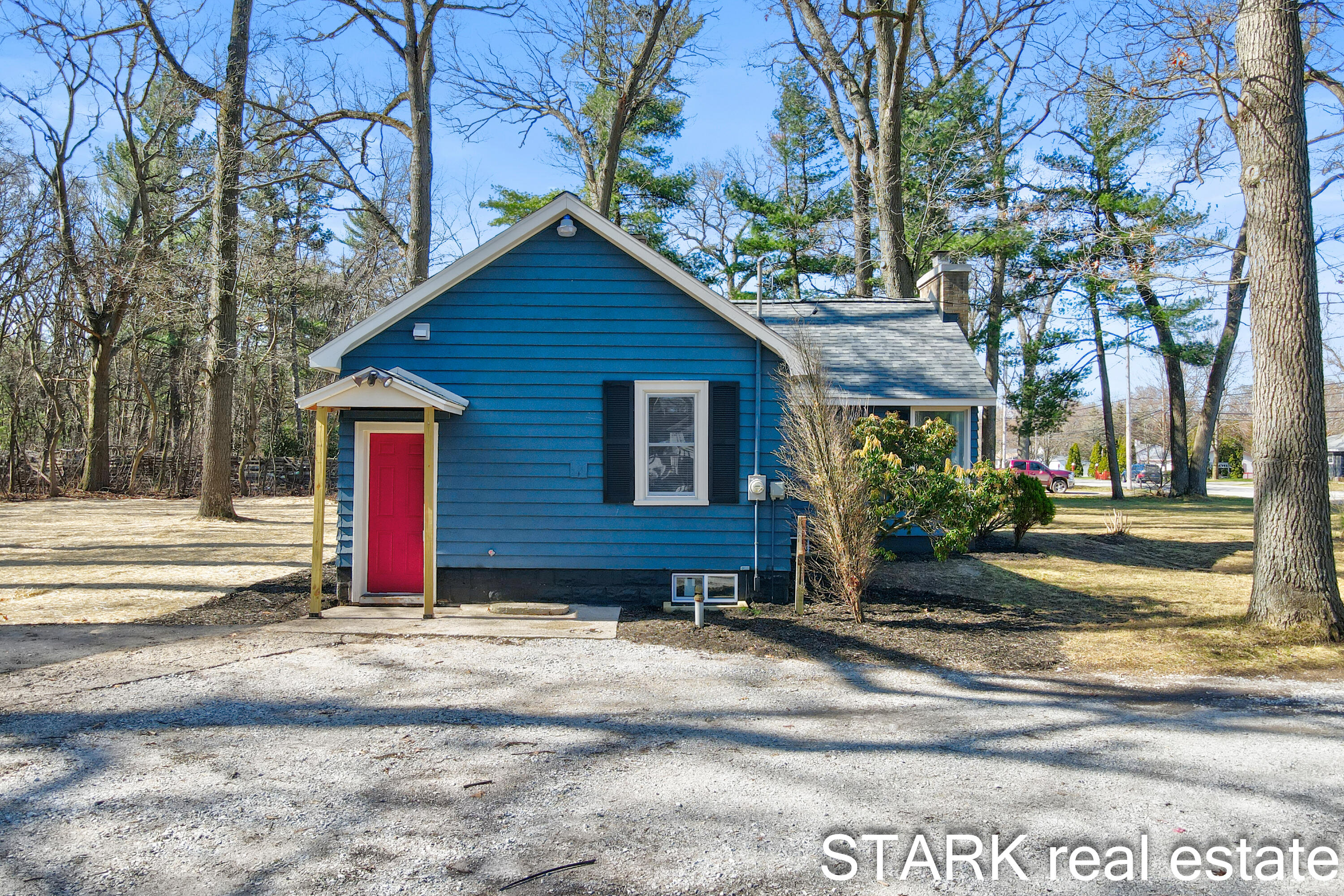 2590 Holton Road Muskegon, MI 49445 - Photo 41 of 50 Rob Stark - 2590 Holton Road-41