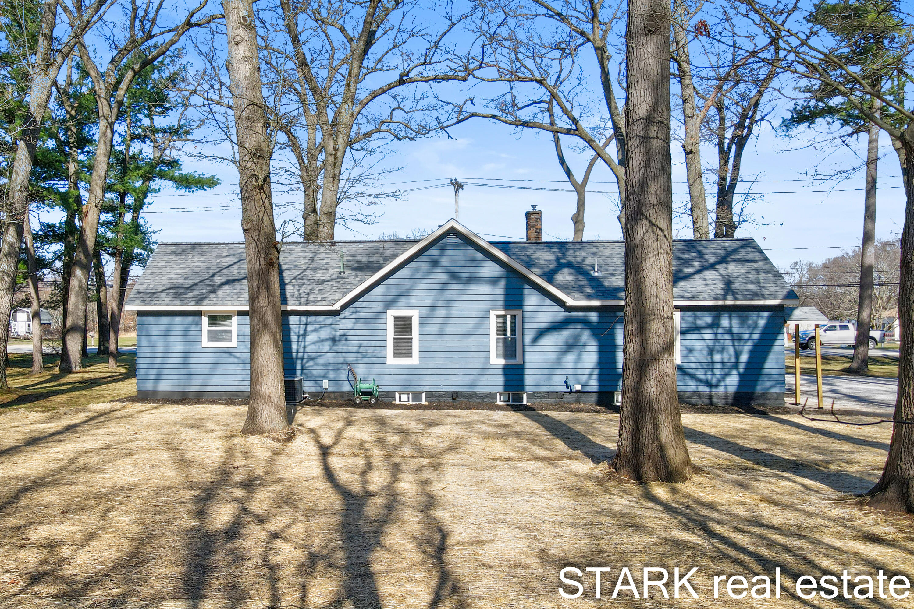 2590 Holton Road Muskegon, MI 49445 - Photo 42 of 50 Rob Stark - 2590 Holton Road-42