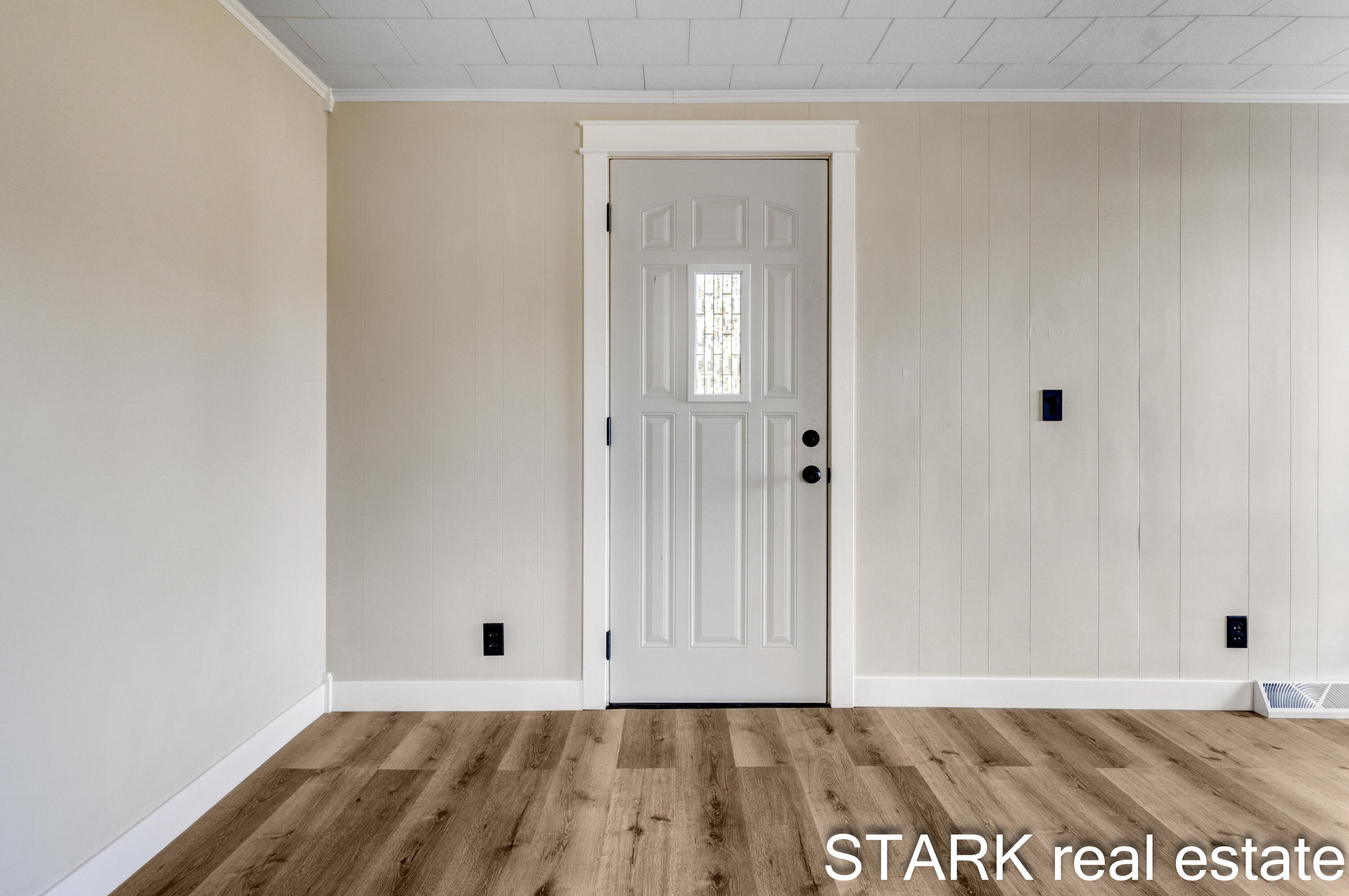 2590 Holton Road Muskegon, MI 49445 - Photo 6 of 50 Rob Stark - 2590 Holton Road-6