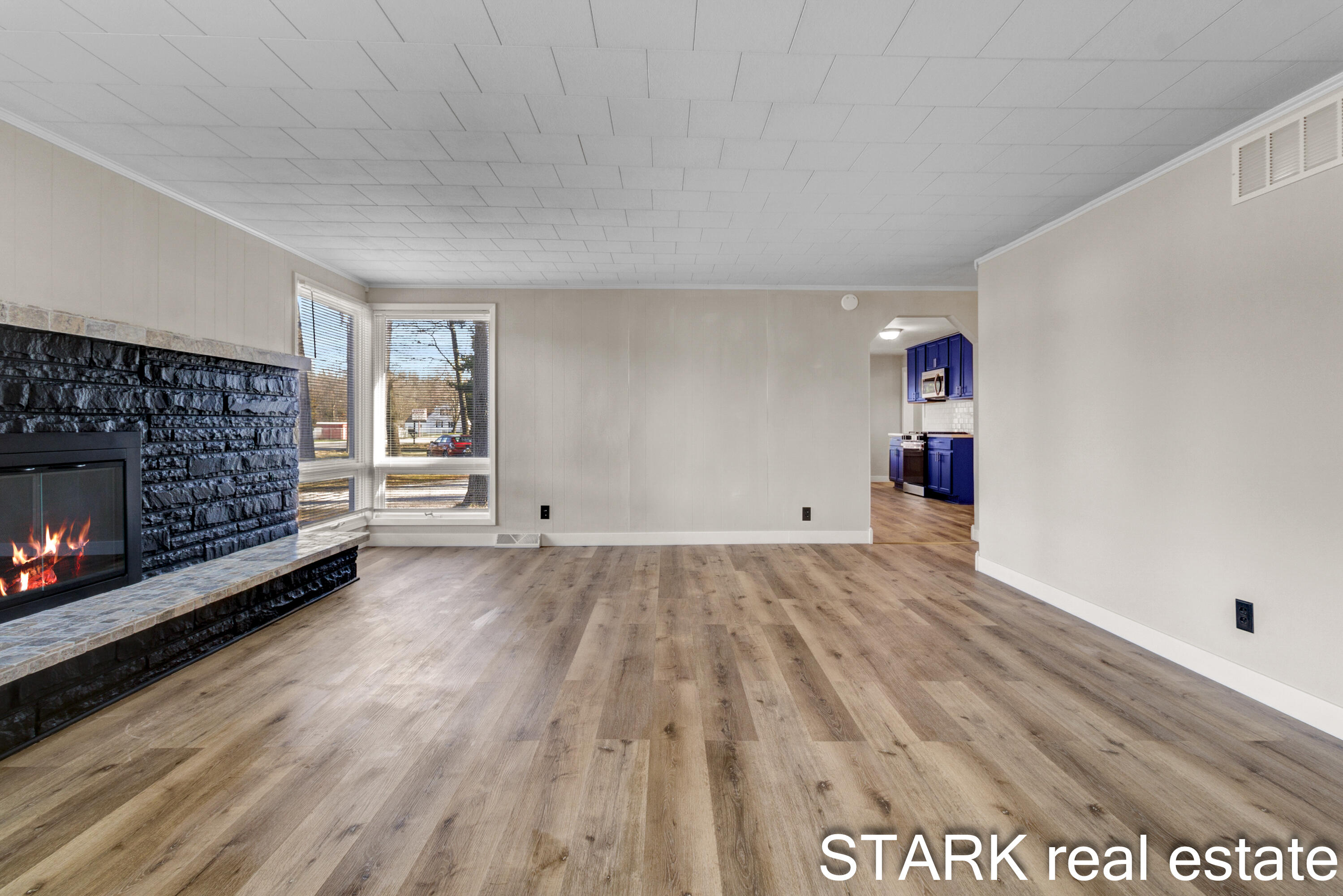 2590 Holton Road Muskegon, MI 49445 - Photo 8 of 50 Rob Stark - 2590 Holton Road-8