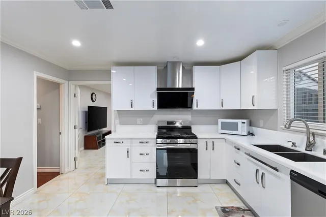 $2,350 | 375 Tierra Street, Henderson, NV 89014