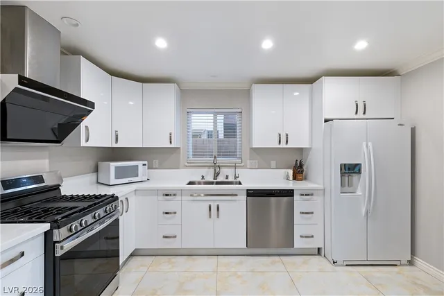 $2,350 | 375 Tierra Street, Henderson, NV 89014