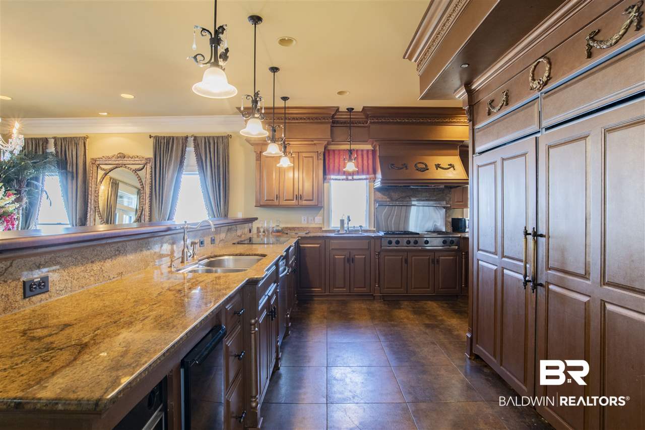 10 Denton Lane Fairhope, AL 36532 - Photo 6 of 45 Kitchen