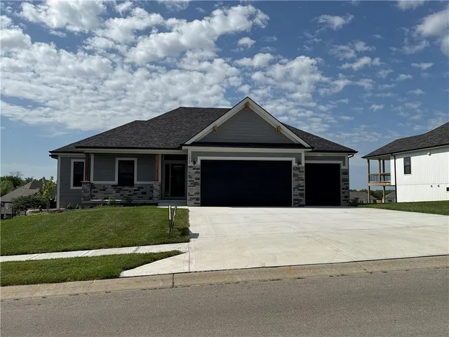 $624,900 | 12935 North Champanel Way, Platte City, MO 64079