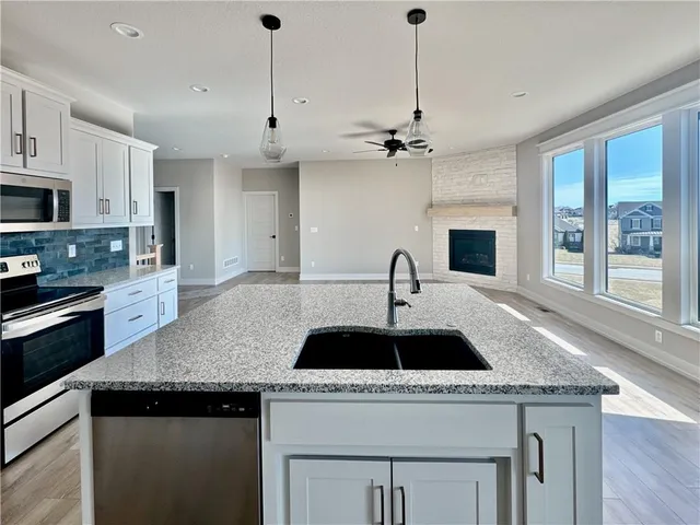 $599,900 | 12935 North Champanel Way, Platte City, MO 64079