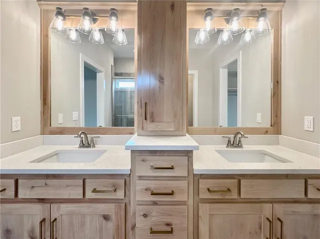 $599,900 | 12935 North Champanel Way, Platte City, MO 64079