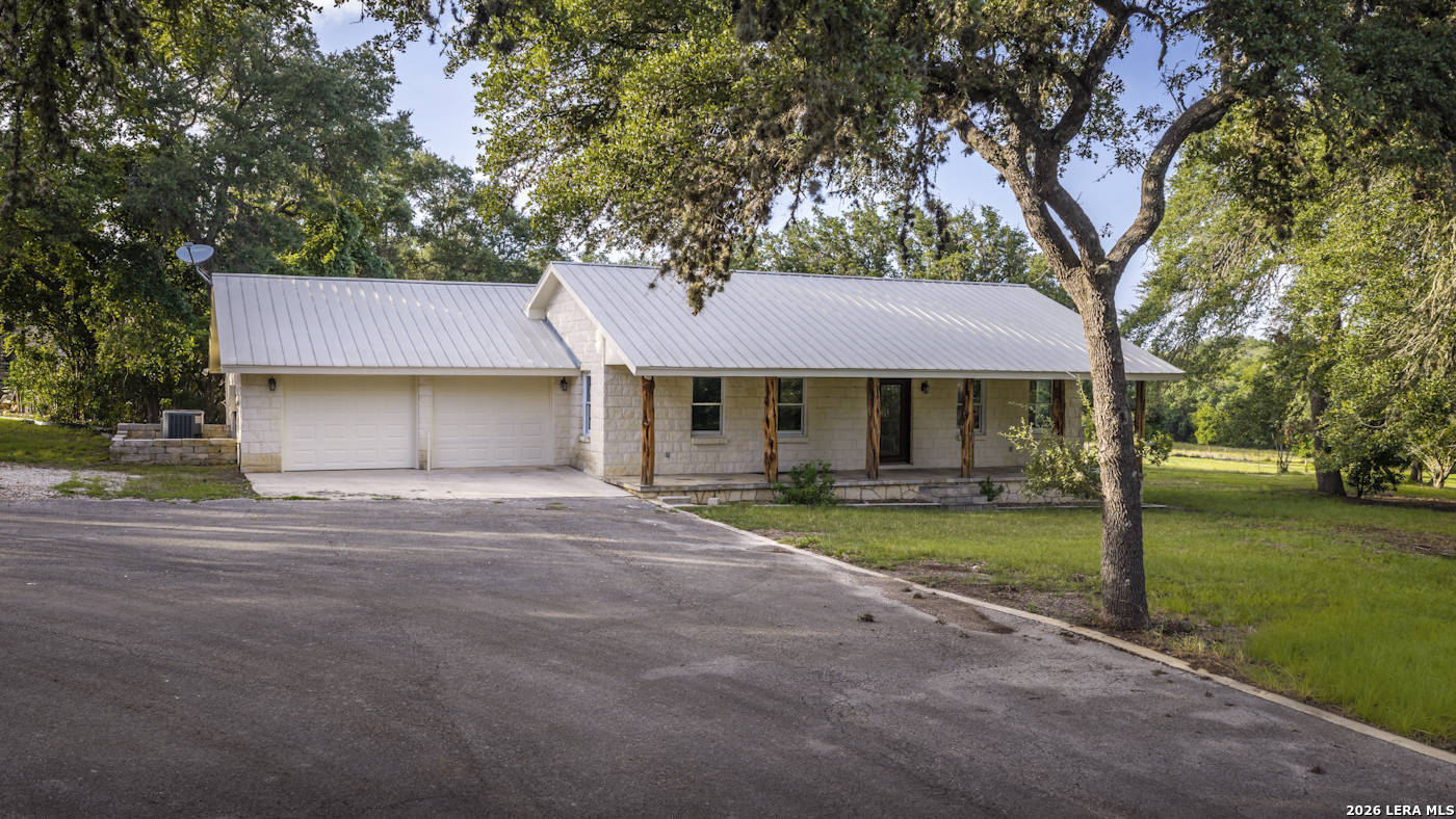 5261 Ammann Road Bulverde, TX 78163 - Photo 60 of 95 Gallery Image 60