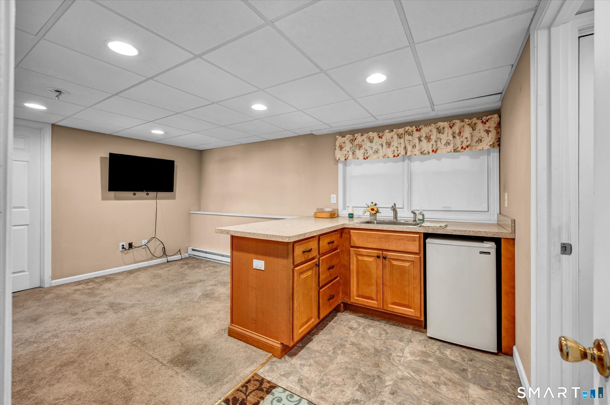 30 Montano Road Enfield, CT 06082 - Photo 21 of 39