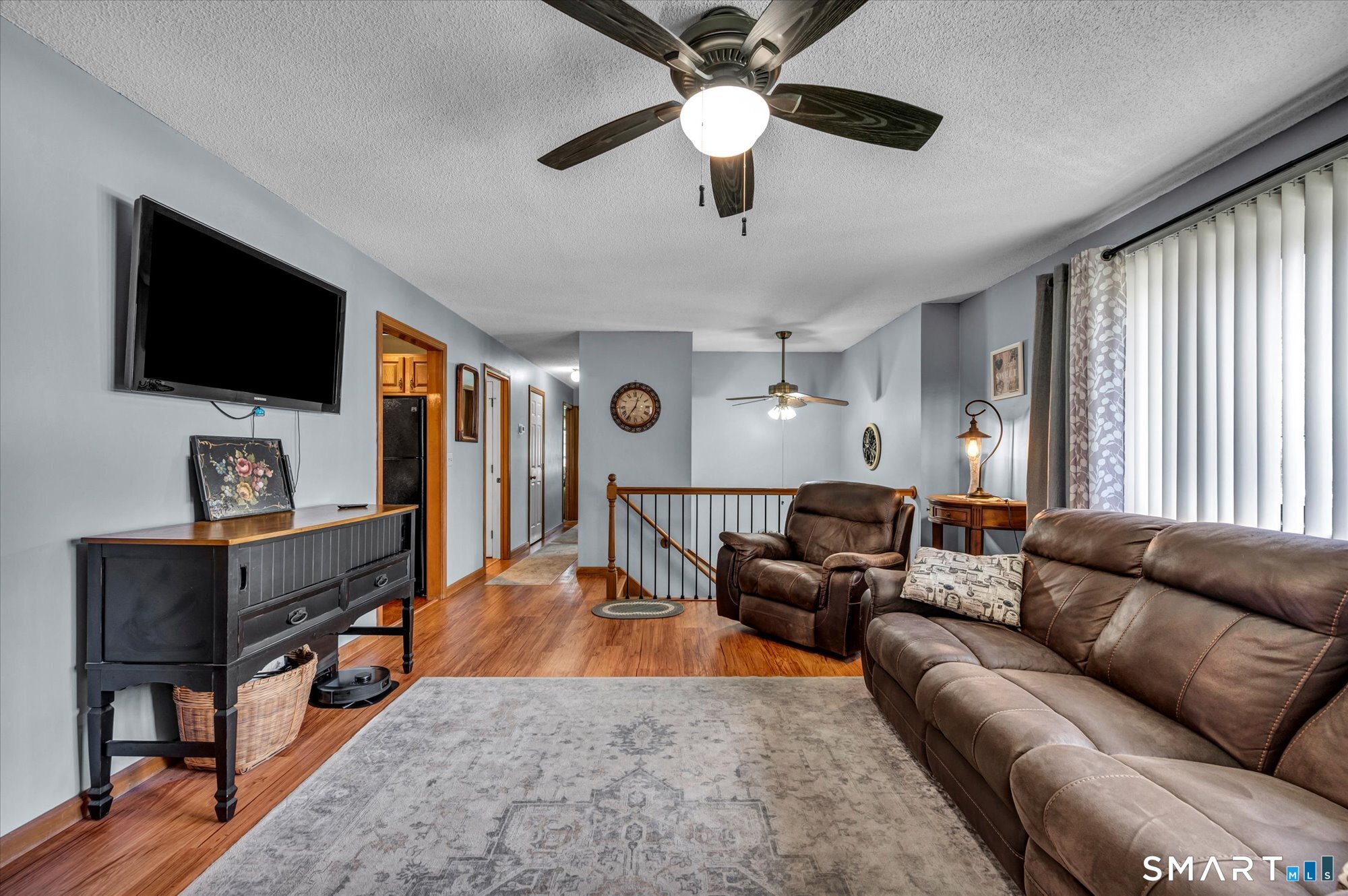 30 Montano Road Enfield, CT 06082 - Photo 7 of 39